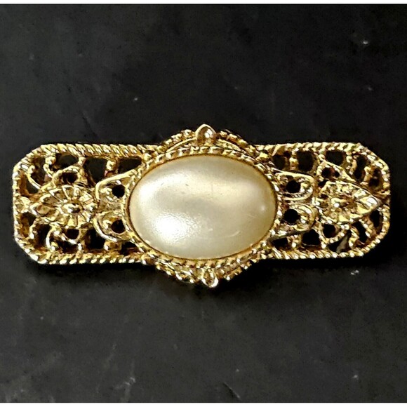 Vintage Bar Brooch Gold Tone Faux Pearl Stone Estate Piece 1.25" EUC - Picture 9 of 9